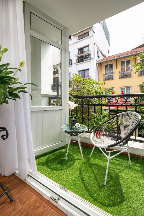 Отель Garden & 4*